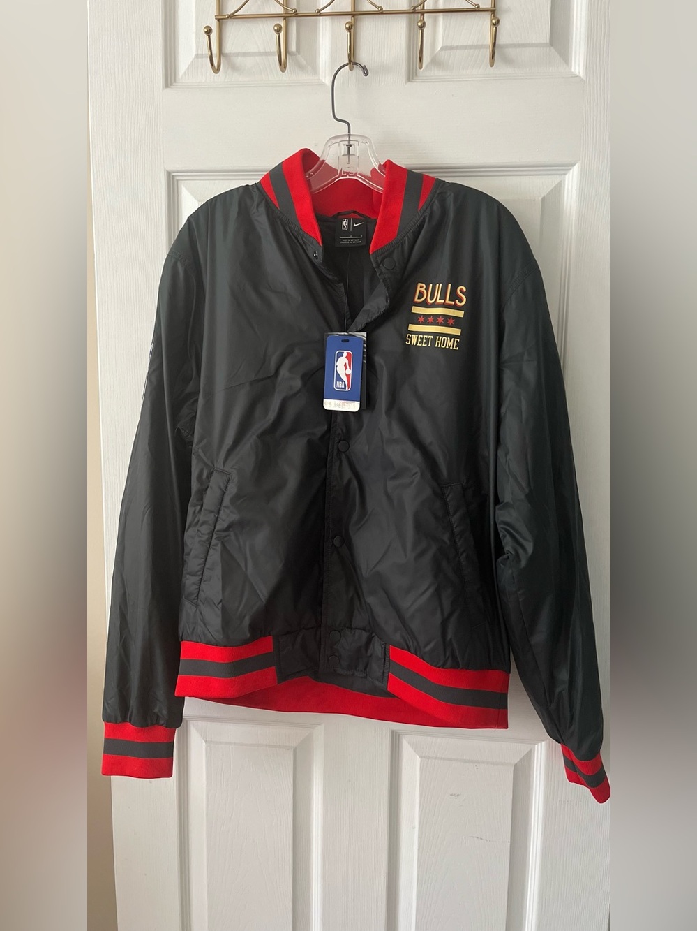 Chicago Bulls 2020/2021 City Edition Courtside Nike NBA Jacket